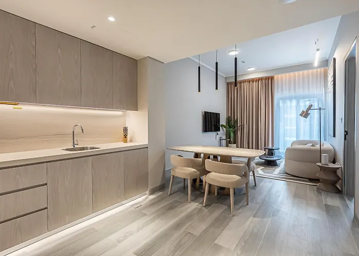 Luxurious 1 Bdr Apartment In Jvc