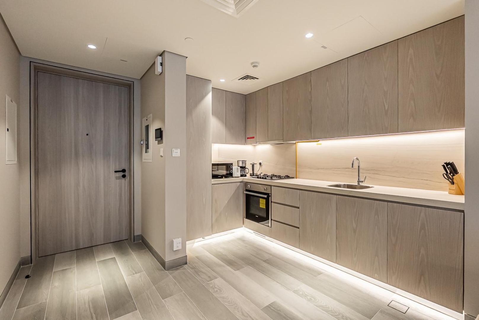 Luxurious 1 Bdr In Jvc